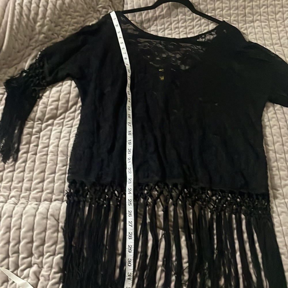 FUN FRINGE TOP - Picture 4 of 6
